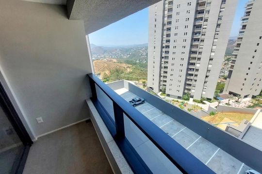 Varanda de apartamento para alugar com 2 quartos, 73m² em Vila da Serra, Nova Lima