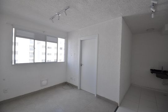 Apartamento à venda com 2 quartos, 32m² em Parque Novo Mundo, São Paulo