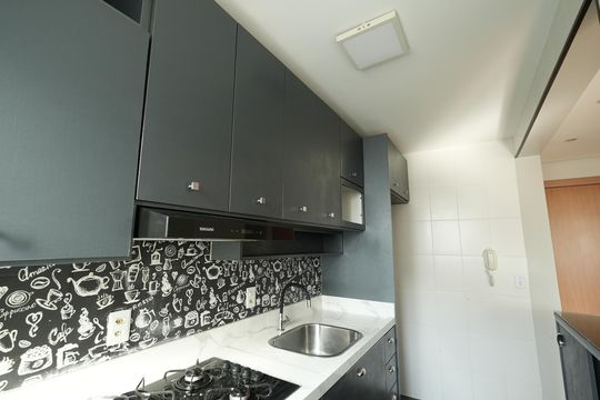Cozinha de apartamento para alugar com 2 quartos, 50m² em Utinga, Santo André