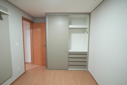 Quarto 2 de apartamento para alugar com 2 quartos, 50m² em Utinga, Santo André