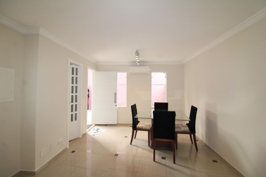 Sala de casa para alugar com 4 quartos, 100m² em Santana, São Paulo
