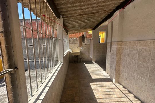 Área de Serviço de casa à venda com 4 quartos, 260m² em Jardim Tupa, Barueri