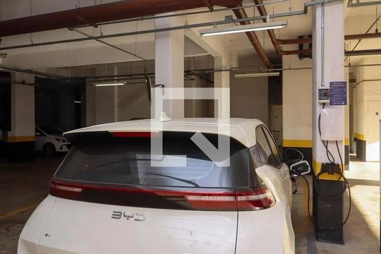 Garagem de apartamento para alugar com 3 quartos, 128m² em Vila Andrade, São Paulo