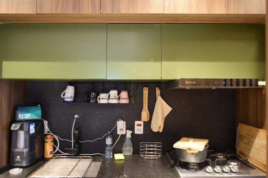 Cozinha de apartamento para alugar com 2 quartos, 60m² em Pinheiros, São Paulo
