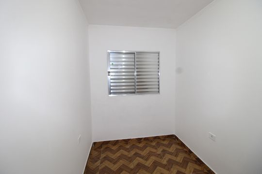 Quarto 1 de casa à venda com 2 quartos, 700m² em Vila Regina, São Paulo