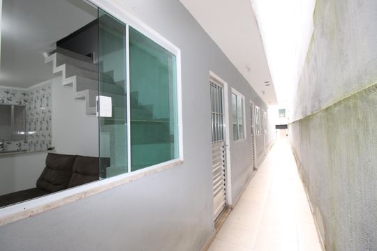 Área externa de casa à venda com 2 quartos, 700m² em Vila Regina, São Paulo