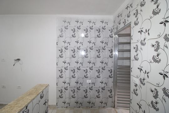 Cozinha de casa à venda com 2 quartos, 700m² em Vila Regina, São Paulo