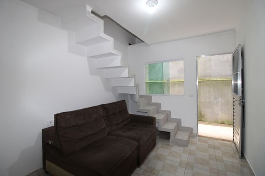 Casa à venda com 2 quartos, 700m² em Vila Regina, São Paulo