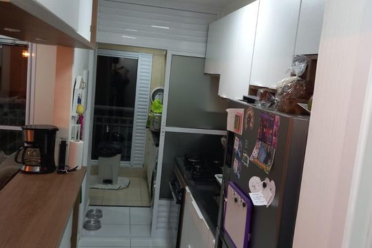 Cozinha de apartamento à venda com 2 quartos, 56m² em Vila Santa Maria, São Paulo