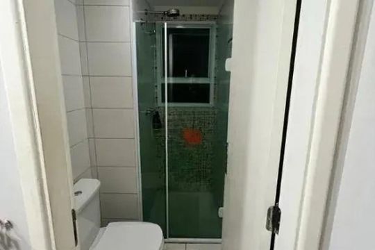 Banheiro de apartamento para alugar com 2 quartos, 50m² em Jardim Nova Europa, Campinas