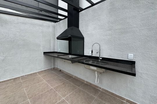 Área comum de casa de condomínio para alugar com 2 quartos, 60m² em Pestana, Osasco