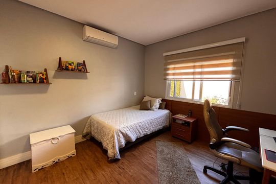 Suíte 3 de casa de condomínio à venda com 3 quartos, 228m² em Morada das Flores (aldeia da Serra), Barueri