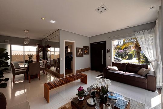 Casa de Condomínio à venda com 3 quartos, 228m² em Morada das Flores (aldeia da Serra), Barueri