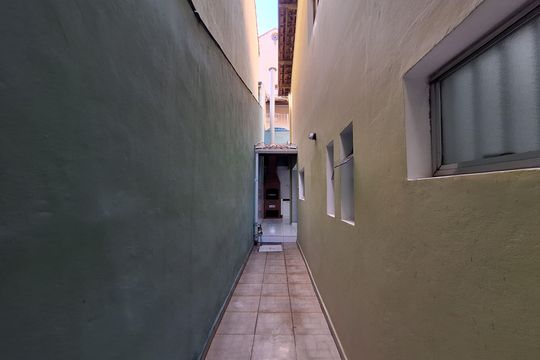 Quintal de casa para alugar com 3 quartos, 162m² em Campestre, Santo André