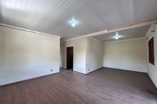 Casa para alugar com 16 quartos, 1000m² em Bandeirantes (Pampulha), Belo Horizonte
