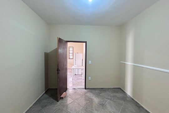 Casa para alugar com 16 quartos, 1000m² em Bandeirantes (Pampulha), Belo Horizonte