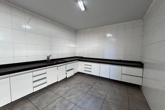 Casa para alugar com 16 quartos, 1000m² em Bandeirantes (Pampulha), Belo Horizonte