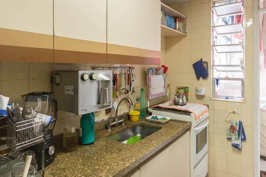 Cozinha de apartamento à venda com 2 quartos, 80m² em Maracanã, Rio de Janeiro