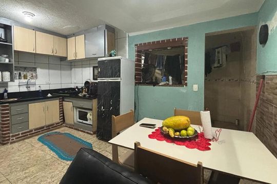 Cozinha de casa para alugar com 1 quarto, 50m² em Conjunto Habitacional Calux, São Bernardo do Campo