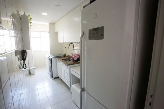 Cozinha de apartamento à venda com 2 quartos, 67m² em Taquara, Rio de Janeiro