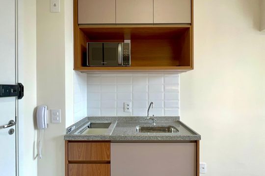 Cozinha de kitnet/studio para alugar com 1 quarto, 25m² em Pinheiros, São Paulo