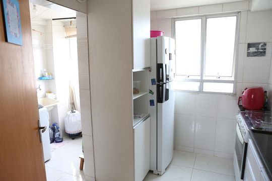 Cozinha de apartamento à venda com 3 quartos, 72m² em Novo Eldorado, Contagem