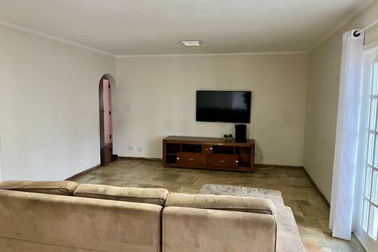 Sala de casa de condomínio à venda com 4 quartos, 500m² em Santa Cecilia, São Paulo