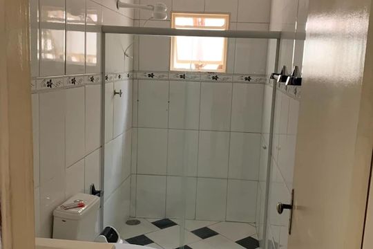 Banheiro de casa à venda com 2 quartos, 175m² em Jardim Uruguai, Campinas