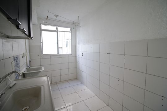 Cozinha de apartamento à venda com 2 quartos, 45m² em Jacarepaguá, Rio de Janeiro