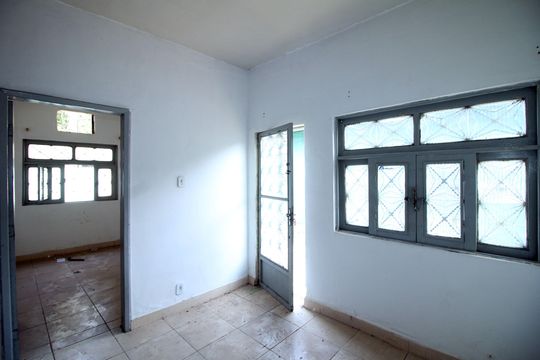 Sala de casa para alugar com 2 quartos, 50m² em Colégio, Rio de Janeiro