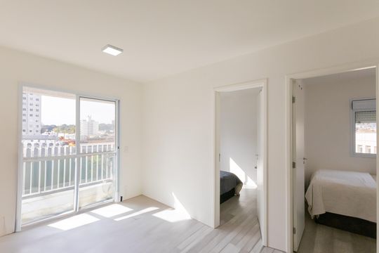 Apartamento à venda com 2 quartos, 42m² em Vila Isa, São Paulo