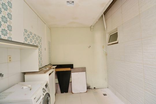 Área de Serviço de apartamento para alugar com 2 quartos, 86m² em Costa Azul, Salvador