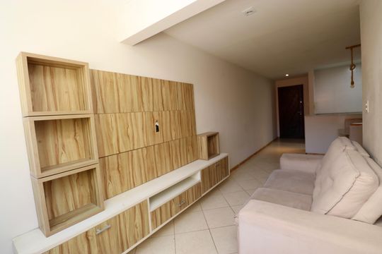 Sala de apartamento para alugar com 2 quartos, 86m² em Costa Azul, Salvador