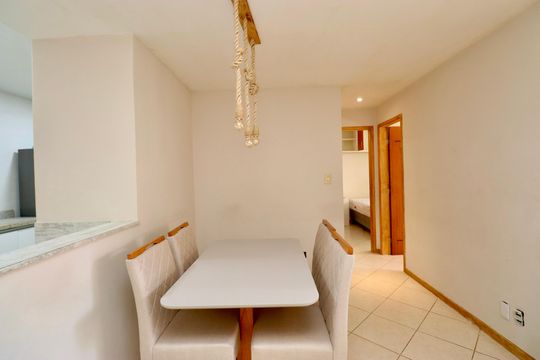 Sala de apartamento para alugar com 2 quartos, 86m² em Costa Azul, Salvador