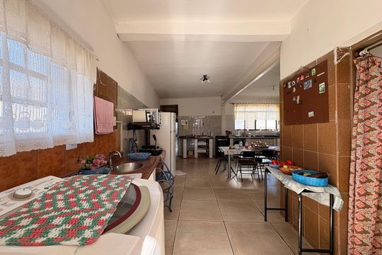 Área comum de casa para alugar com 8 quartos, 600m² em Jardim Cristiane, Santo André