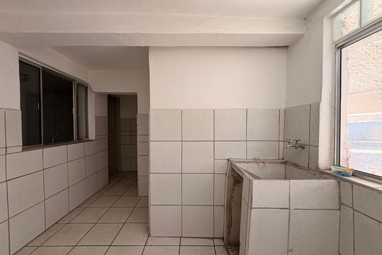 Casa 3 - Área de serviço de casa para alugar com 8 quartos, 600m² em Jardim Cristiane, Santo André