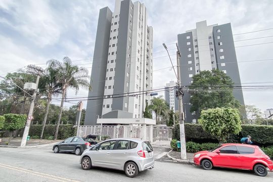 Fachada de apartamento para alugar com 2 quartos, 50m² em Cidade Patriarca, São Paulo