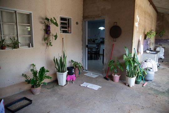 Área externa de casa de condomínio à venda com 3 quartos, 150m² em Condomínio Amin Camargo, Goiânia