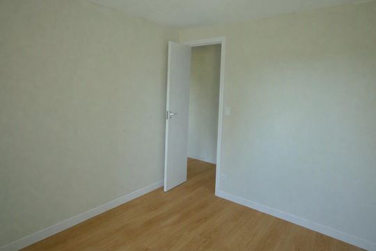 Quarto 2 de apartamento para alugar com 2 quartos, 53m² em Santa Terezinha, São Bernardo do Campo