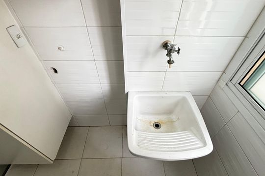 Área de Serviço de apartamento à venda com 2 quartos, 60m² em Vila Pires, Santo André