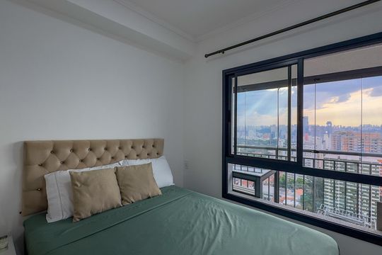 Quarto de apartamento à venda com 1 quarto, 34m² em Santo Amaro, São Paulo