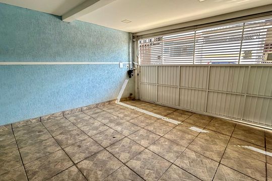 Garagem de casa para alugar com 5 quartos, 175m² em Jardim Monte Carmelo, Guarulhos