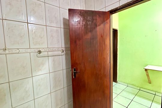 Banheiro 3 de casa para alugar com 5 quartos, 175m² em Jardim Monte Carmelo, Guarulhos