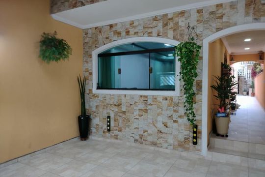Área externa de casa à venda com 3 quartos, 171m² em Nova Petrópolis, São Bernardo do Campo