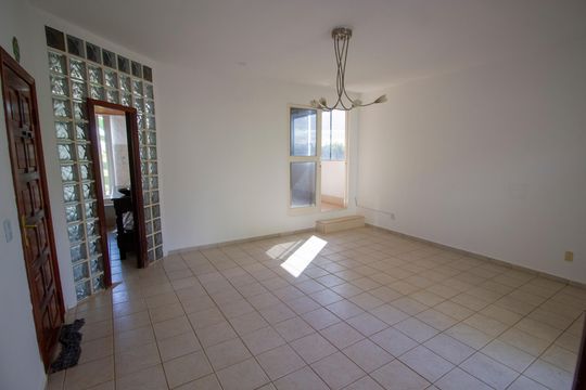 Apartamento para alugar com 2 quartos, 90m² em Colônia Agrícola Águas Claras, Brasília