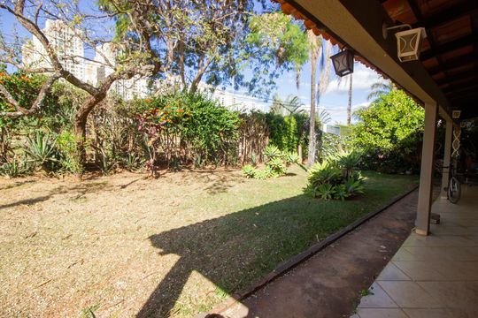 Apartamento para alugar com 2 quartos, 90m² em Colônia Agrícola Águas Claras, Brasília