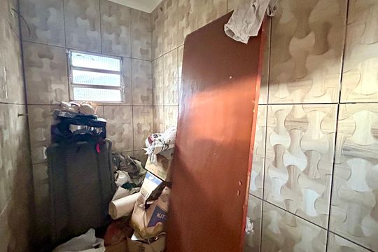 Banheiro 2 de casa à venda com 4 quartos, 171m² em Jardim Presidente Dutra, Guarulhos