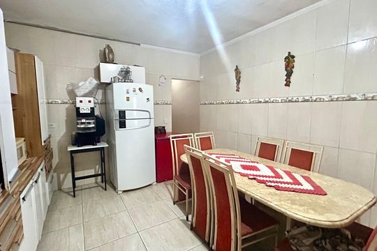 Cozinha de casa à venda com 4 quartos, 171m² em Jardim Presidente Dutra, Guarulhos