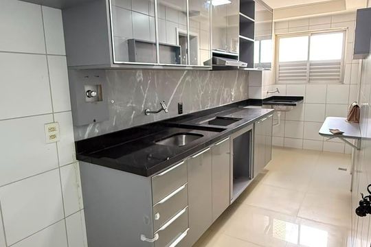 Cozinha de apartamento para alugar com 3 quartos, 71m² em Itapuã, Salvador