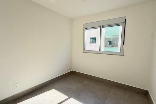 Quarto 2 de apartamento à venda com 4 quartos, 163m² em Castelo, Belo Horizonte